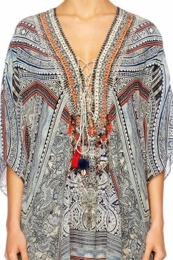 SHORT LACE UP KAFTAN ANTIQUE BATIK 11 SHORT LACE UP KAFTAN ANTIQUE BATIK -clothing shop 563733 camilla 0912 1701 001 1 db4d400a fb90 4b2b 8207 54b6e6e78b7c