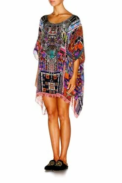 SHORT ROUND NECK KAFTAN PATCH ME UP -clothing shop 907 8b6db249 caba 4803 a073 6bd786322849