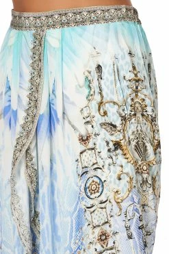 GATHERED WRAP FRONT TROUSER GATSBYS GIRL 11 GATHERED WRAP FRONT TROUSER GATSBYS GIRL -clothing shop CAMILLA 00011321 CURVED HEM LOUNGE SHORT GATSBYS GIRL 5