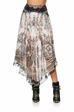 SHAPED WAIST SKIRT ROMANCE IS BORN 10 SHAPED WAIST SKIRT ROMANCE IS BORN -clothing shop CAMILLA 00012056 SHAPED WAIST SKIRT WITH WAISTBAND ROMANCE IS BORN 4