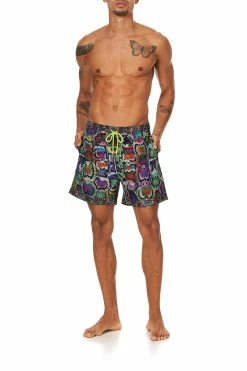 clothing shop 30 ELASTIC WAIST BOARDSHORT COMING DOWN FROM COSMOS