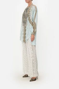 SHIRT WITH SIDE BUTTONS LUXE ESPIRITU 11 SHIRT WITH SIDE BUTTONS LUXE ESPIRITU -clothing shop CAMILLA 00014749 SHIRT WITH SIDE BUTTONS LUXE ESPIRITU 2