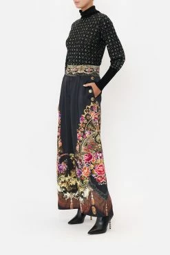 GATHERED CUFF FITTED KNIT DANCE WITH DUENDE -clothing shop CAMILLA 00015841 GATHERED CUFF FITTED KNIT DANCE WITH DUENDE 2