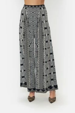 TUCK FRONT PANT KNIGHT OF THE WILD -clothing shop CAMILLA 00016756 TUCK FRONT PANT KNIGHT OF THE WILD 1