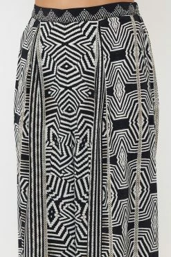 TUCK FRONT PANT KNIGHT OF THE WILD -clothing shop CAMILLA 00016756 TUCK FRONT PANT KNIGHT OF THE WILD 2