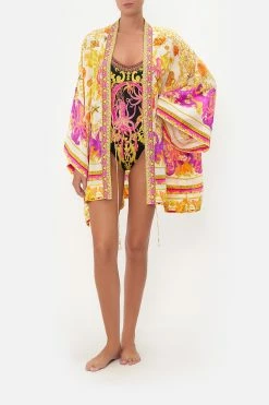 SHORT LAYER WITH NECKBAND SQUID SQUAD