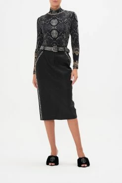 JERSEY TURTLENECK WILD HORSES