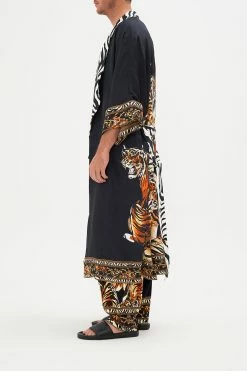 LONG LINE REVERSIBLE ROBE WHATS NEW PUSSYCAT -clothing shop CAMILLA 00017627 LONG LINE REVERSIBLE ROBE WHATS NEW PUSSYCAT 2