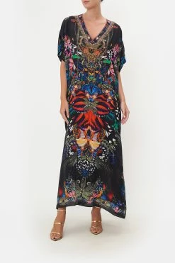 SLIM FIT KAFTAN WITH SPLIT FLUTTER BY