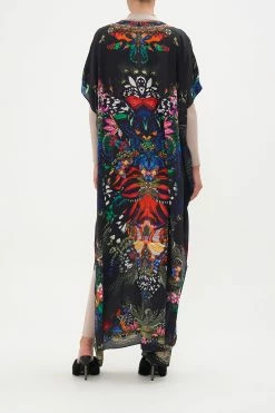 SLIM FIT KAFTAN WITH SPLIT FLUTTER BY -clothing shop CAMILLA 00017669 SLIM FIT KAFTAN WITH SPLIT FLUTTER BY MODEST 2