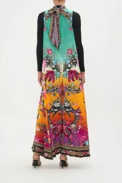 HIGH NECK WIDE FLARED JUMPSUIT VIPER ROOM 15 HIGH NECK WIDE FLARED JUMPSUIT VIPER ROOM -clothing shop CAMILLA 00017674 HIGH NECK WIDE FLARED JUMPSUIT VIPER ROOM MODEST 2