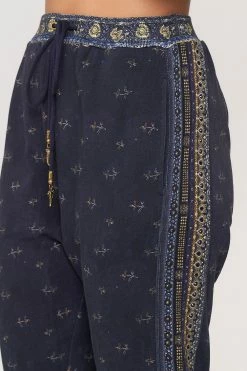 SIDE PANEL TRACKPANT FOREVER FAMILY 11 SIDE PANEL TRACKPANT FOREVER FAMILY -clothing shop CAMILLA 00018228 SIDE PANEL TRACKPANT FOREVER FAMILY 5