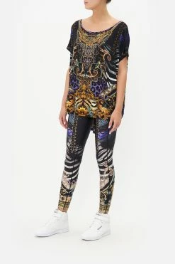 LOOSE FIT TEE SHES GOT GRACE -clothing shop CAMILLA 00018385 LOOSE FIT TEE SHES GOT GRACE 2