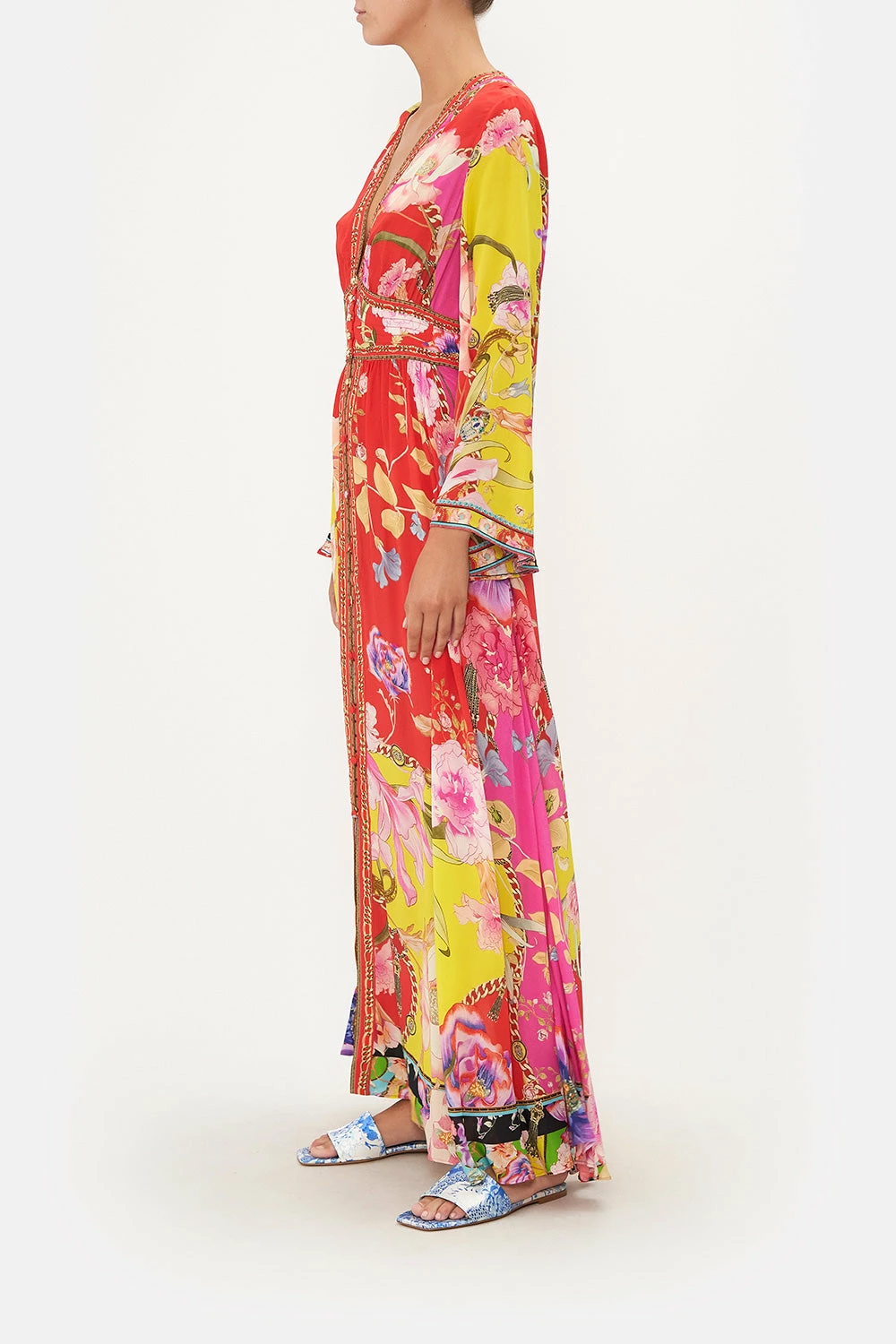 KIMONO SLEEVE DRESS WITH SHIRRING DETAIL THE BEETLES - Image 4