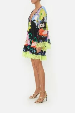 A-LINE GATHERED PANEL DRESS AWAY WITH THE FAIRIES -clothing shop CAMILLA 00018851 A LINE GATHERED PANEL DRESS AWAY WITH THE FAIRIES 2