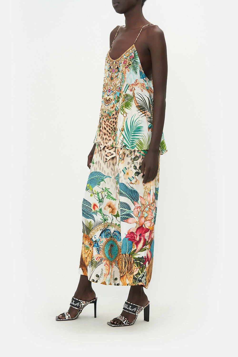 T BACK SHOESTRING TOP ROYALTY LOYALTY 4 T BACK SHOESTRING TOP ROYALTY LOYALTY - Image 4