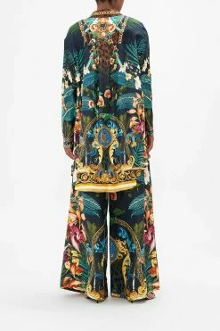 SHIRT TUNIC WITH POCKETS FEARLESS FELIS -clothing shop CAMILLA 00018923 SHIRT TUNIC WITH POCKETS FEARLESS FELIS 2 a13fcade f1ee 433b 99ab 357bd499e5b5