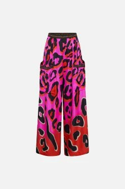 WIDE LEG TROUSER WITH FRONT POCKETS ALWAYS CHANGE YOUR SPOTS -clothing shop CAMILLA 00019037 WIDE LEG TROUSER WITH FRONT POCKETS ALWAYS CHANGE YOUR SPOTS GHOST
