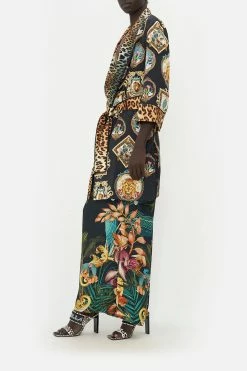 ROLL COLLAR PAJAMA JACKET FEARLESS FELIS -clothing shop CAMILLA 00019374 ROLL COLLAR PAJAMA JACKET FEARLESS FELIS 2