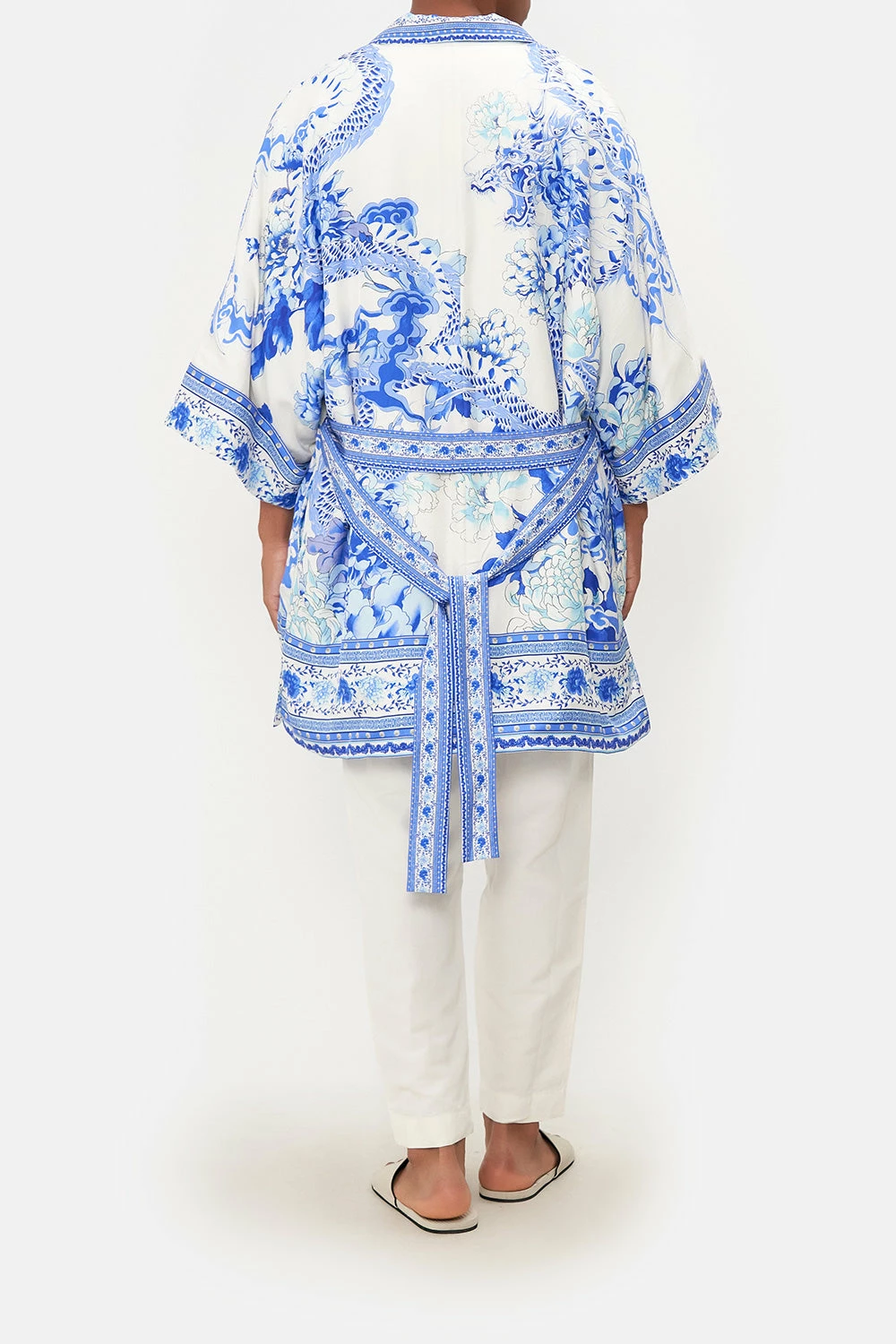 REVERSIBLE MID LENGTH ROBE HEART OF A DRAGON - Image 2