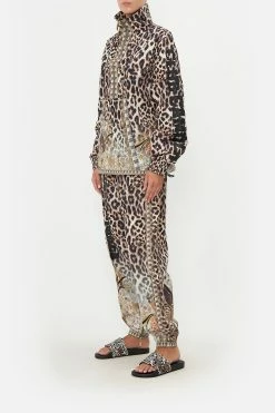 HALF ZIP WINDBREAKER PULLOVER NOMADIC NYMPH -clothing shop CAMILLA 00019756 HALF ZIP WINDBREAKER PULLOVER NOMADIC NYMPH 2