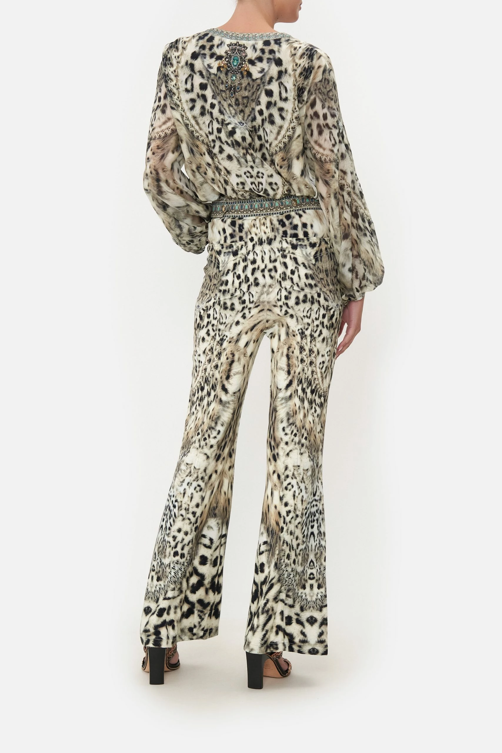 FLARE WITH D-RING DETAIL SNOW WHISPERS 2 FLARE WITH D-RING DETAIL SNOW WHISPERS - Image 2