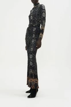 FLARE WITH D-RING DETAIL WILD HORSES -clothing shop CAMILLA 00019947 FLARE WITH D RING DETAIL WILD HORSES 2