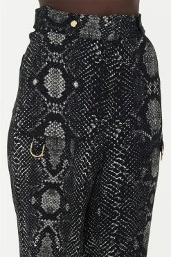 FLARE WITH D-RING DETAIL WILD HORSES -clothing shop CAMILLA 00019947 FLARE WITH D RING DETAIL WILD HORSES 5