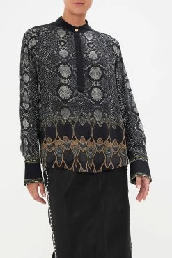 PLACKET BLOUSE WILD HORSES 12 PLACKET BLOUSE WILD HORSES -clothing shop CAMILLA 00019948 PLACKET BLOUSE WILD HORSES 4