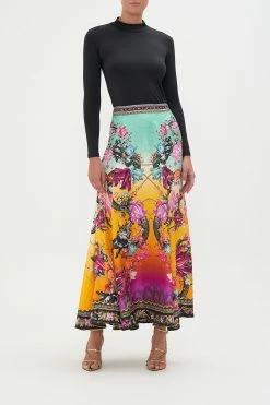 PANELLED FLARED LONG SKIRT VIPER ROOM -clothing shop CAMILLA 00019988 PANELLED FLARE LONG SKIRT VIPER ROOM MODEST 1