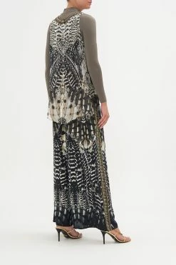 BUTTON BACK TOP NIGHT OWL 15 BUTTON BACK TOP NIGHT OWL -clothing shop CAMILLA 00020007 BUTTON BACK TOP NIGHT OWL MODEST 2