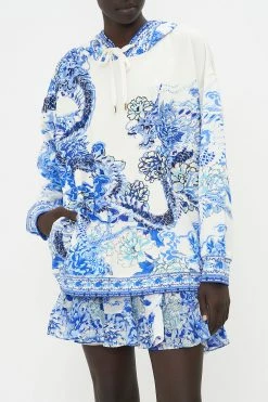 HOODY WITH POCKETS HEART OF A DRAGON -clothing shop CAMILLA 00020140 HOODY WITH POCKETS HEART OF A DRAGON 4