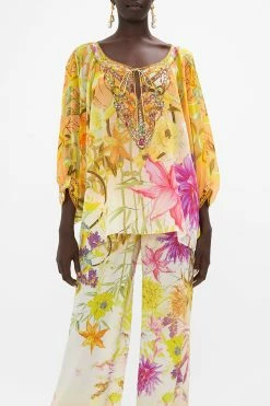 RAGLAN SLEEVE BLOUSE WITH CUFF HOW DOES YOUR GARDEN GROW 10 RAGLAN SLEEVE BLOUSE WITH CUFF HOW DOES YOUR GARDEN GROW -clothing shop CAMILLA 00020372 RAGLAN SLEEVE BLOUSE WITH CUFF HOW DOES YOUR GARDEN GROW 4