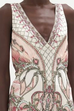 V-NECK SLIP DRESS STARSHIP SISTAS 11 V-NECK SLIP DRESS STARSHIP SISTAS -clothing shop CAMILLA 00020555 V NECK SLIP DRESS STARSHIP SISTAS 5