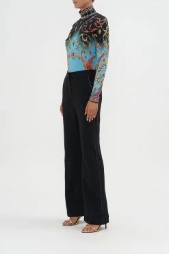 JERSEY TURTLENECK WHAT LIES BENEATH -clothing shop CAMILLA 00020614 JERSEY TURTLENECK WHAT LIES BENEATH 2