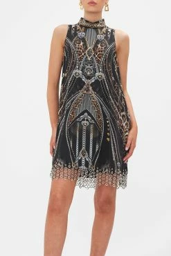 HIGH COLLAR SHIFT DRESS CHAOS IN THE COSMOS 11 HIGH COLLAR SHIFT DRESS CHAOS IN THE COSMOS -clothing shop CAMILLA 00020770 CHAOSINTHECOSMOS HIGHCOLLARSHIFTDRESS 4