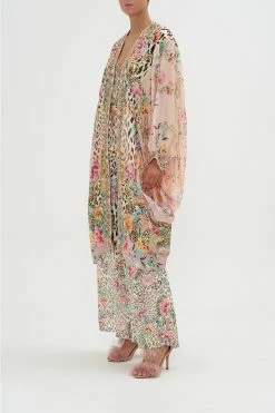 DRAMATIC SLEEVE COCOON LAYER QUEEN ATLANTIS -clothing shop CAMILLA 00021019 DRAMATIC SLEEVE COCOON LAYER QUEEN ATLANTIS 2