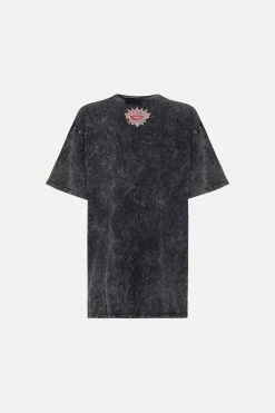 OVERSIZE BAND TEE - ACID WASH CHAOS MAGIC -clothing shop CAMILLA 00021041 OVERSIZE BAND TEE ACID WASH CHAOS MAGIC GHOST 2