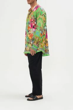 MENS OVERSIZED SHIRT CURIOUS AND CURIOUSER 9 MENS OVERSIZED SHIRT CURIOUS AND CURIOUSER -clothing shop CAMILLA 00021348 MENS OVERSIZED SHIRT CURIOUS AND CURIOUSER 2