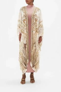 LAYER WITH CENTRE BACK PANEL SOAR LIKE AN EAGLE -clothing shop CAMILLA 00021533 CB PINNACLE LAYER SOAR LIKE AN EAGLE 1