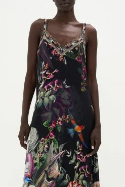 V NECK MIDI SLIP DRESS PARADISO PLACE -clothing shop CAMILLA 00021835 V NECK MIDI SLIP DRESS PARADISO PLACE 4