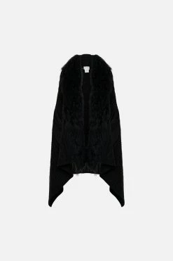 SHEARLING CAPE BOSS OF THE BRUMBIES -clothing shop CAMILLA 00022076 SHEARLING CAPE BOSS OF THE BRUMBIES GHOST