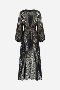 V NECK DRESS WITH BELT UNTAMED ROYALTY 13 V NECK DRESS WITH BELT UNTAMED ROYALTY -clothing shop CAMILLA 00022225 V NECK DRESS WITH BELT UNTAMED ROYALTY GHOST 2