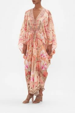 T SHAPE LONG KAFTAN ADORE ME -clothing shop CAMILLA 00022356 T SHAPE LONG KAFTAN ADORE ME 2
