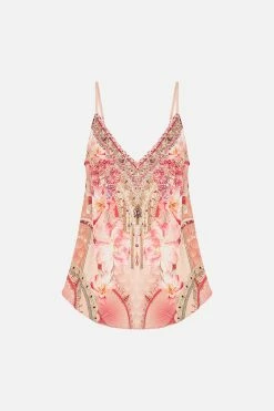 V-NECK BIAS CAMI ADORE ME -clothing shop CAMILLA 00022364 VNECK BIAS CAMI SATIN GROUP ADORE ME GHOST