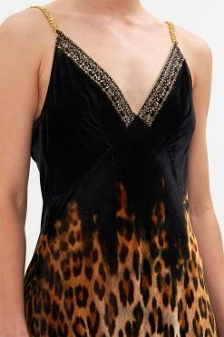VELVET V NECK BIAS SLIP JUNGLE DREAMING -clothing shop CAMILLA 00022376 VELVET V NECK BIAS SLIP JUNGLE DREAMING 5