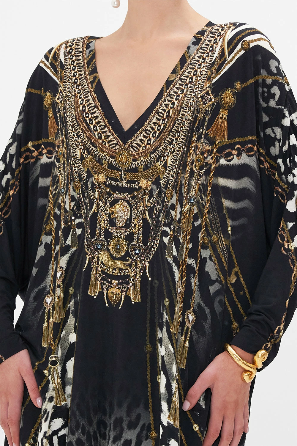 SIDE SPLIT TEE - ALL OVER PRINT UNTAMED ROYALTY - Image 6