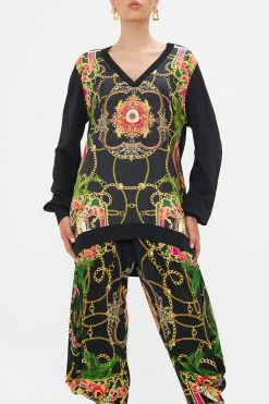 V NECK SILK FRONT JUMPER JEALOUSY AND JEWELS -clothing shop CAMILLA 00022649 JEALOUSYANDJEWELS VNECKSILKFRONTJUMPER 4