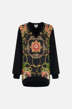 V NECK SILK FRONT JUMPER JEALOUSY AND JEWELS -clothing shop CAMILLA 00022649 VNECKSILKFRONTJUMPER JEALOUSYANDJEWELS GHOST 1