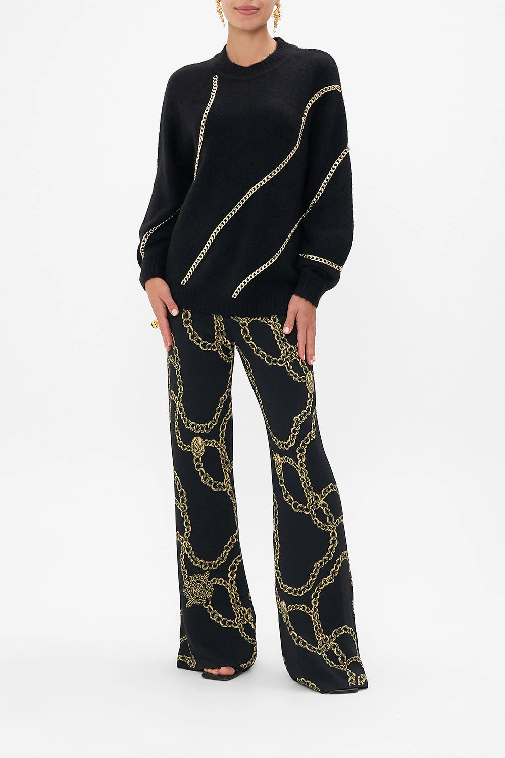 CREW NECK FULL SLEEVE JUMPER WITH CHAINS TETHER ME NOT - Image 2